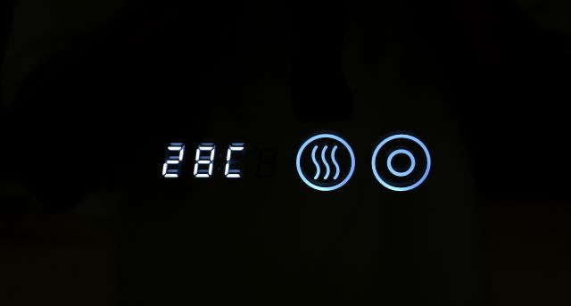 VR7815F